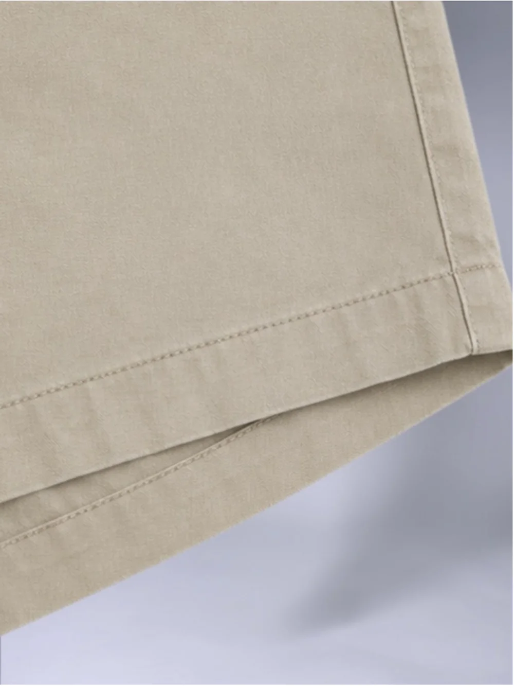 Merona Women’s Khaki Chino Shorts – Size 6